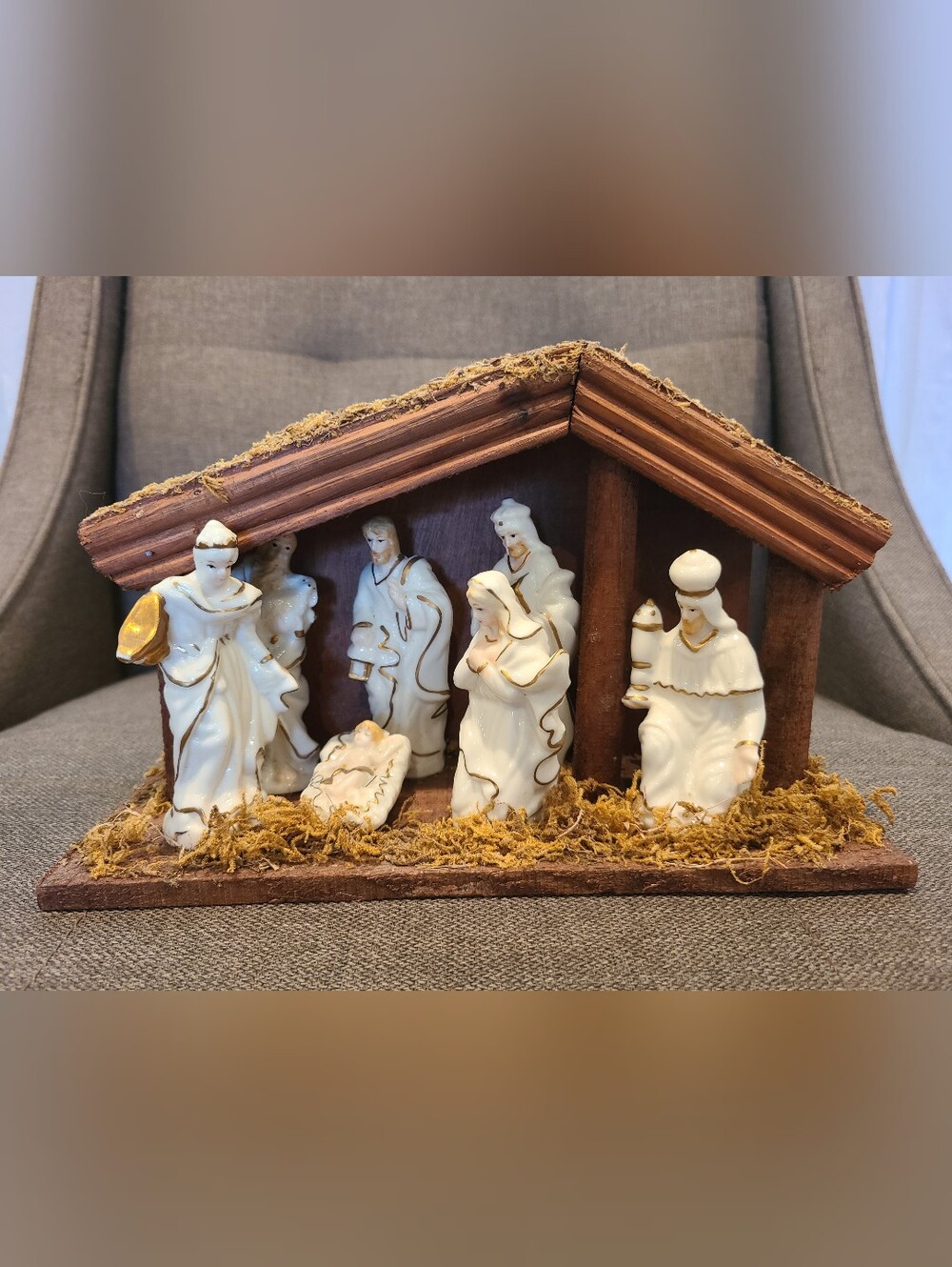 Nativity Scene Ceramic Figurines Christmas Decor - Porcelain